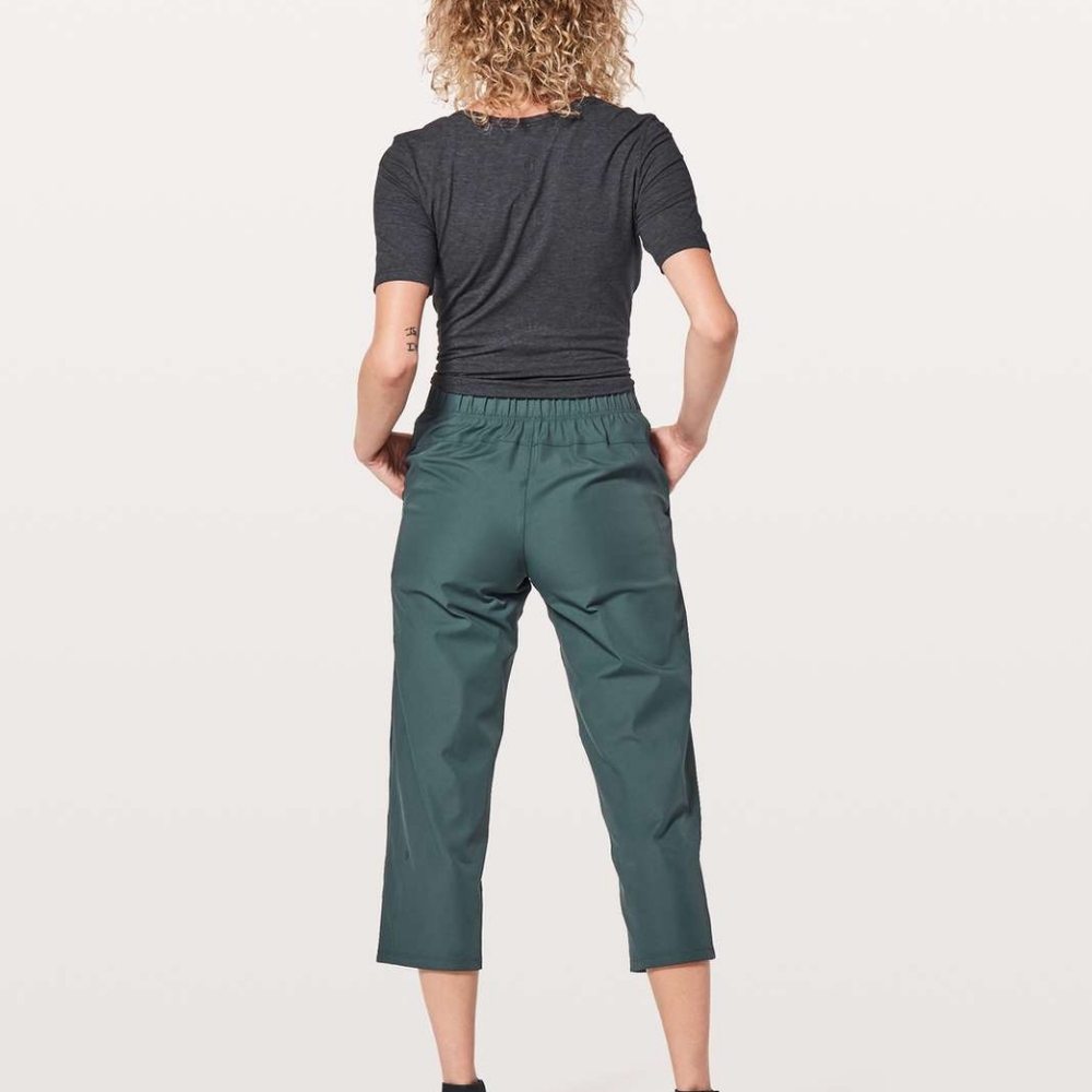 Lululemon Next Move Crop *23" Gravity Travel Pants Size 4 - Picture 3 of 13